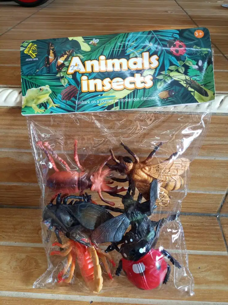 mainan anak hewan serangga isi 6