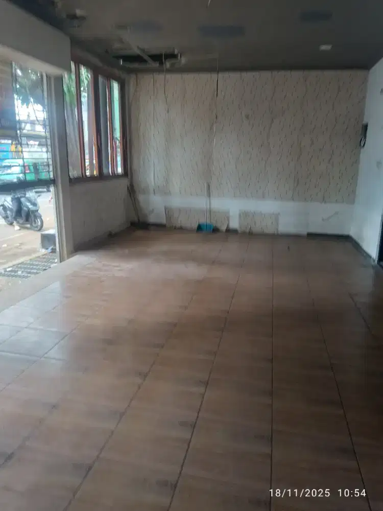 Di Sewa Rumah Untuk Usaha Di Main Road