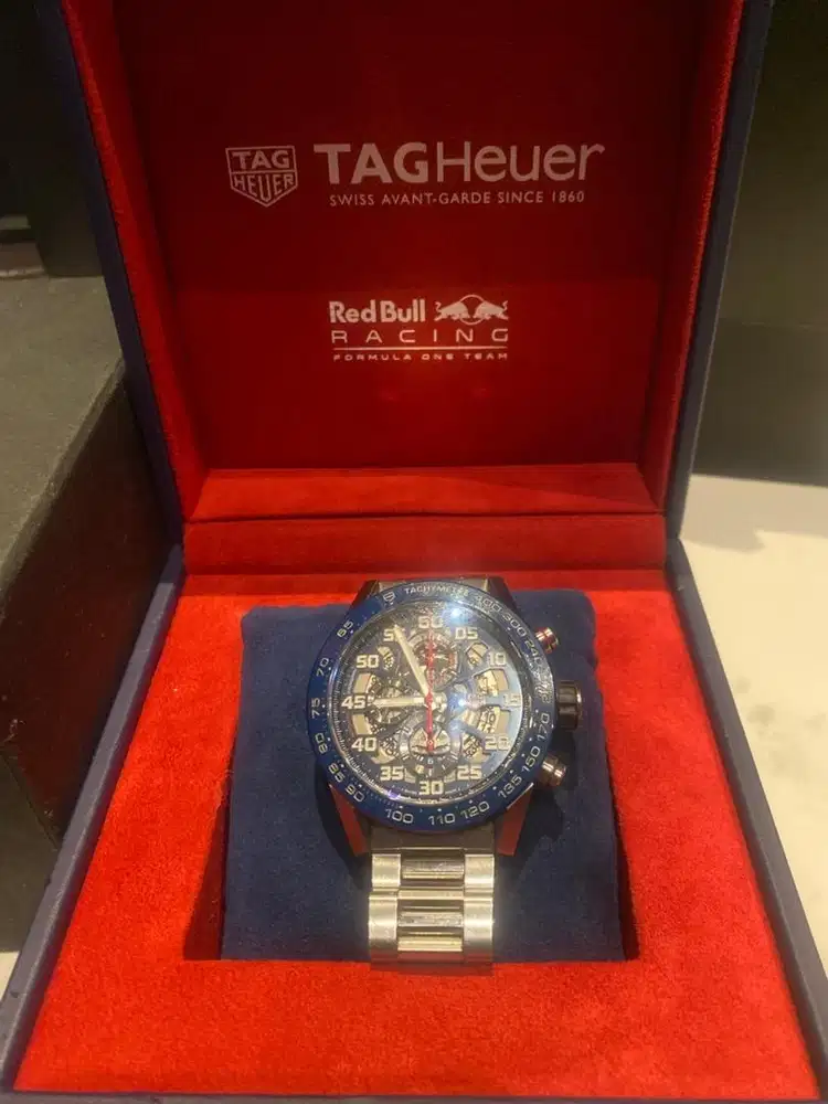 TAG HEUER CARRERA CALIBRE HEUER 01 RED BULL