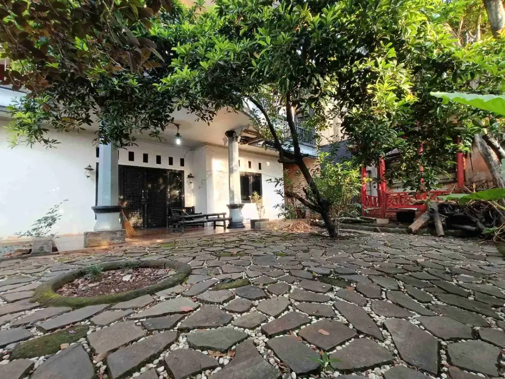 Rumah Murah 2,5 Lantai LT 387 Akses Stasiun dan Tol Bekasi Timur