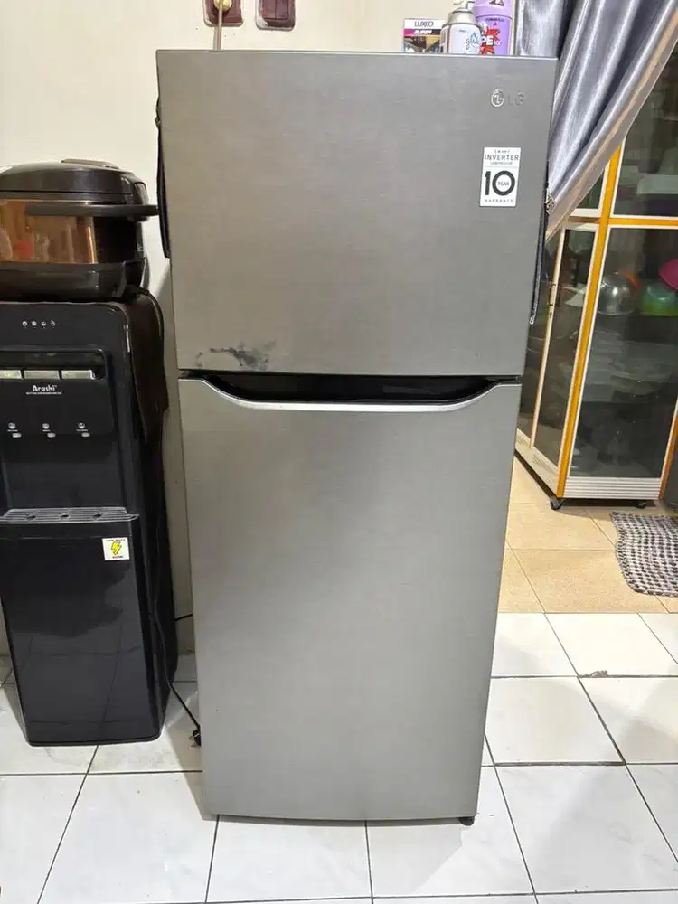 Kulkas LG 2 pintu