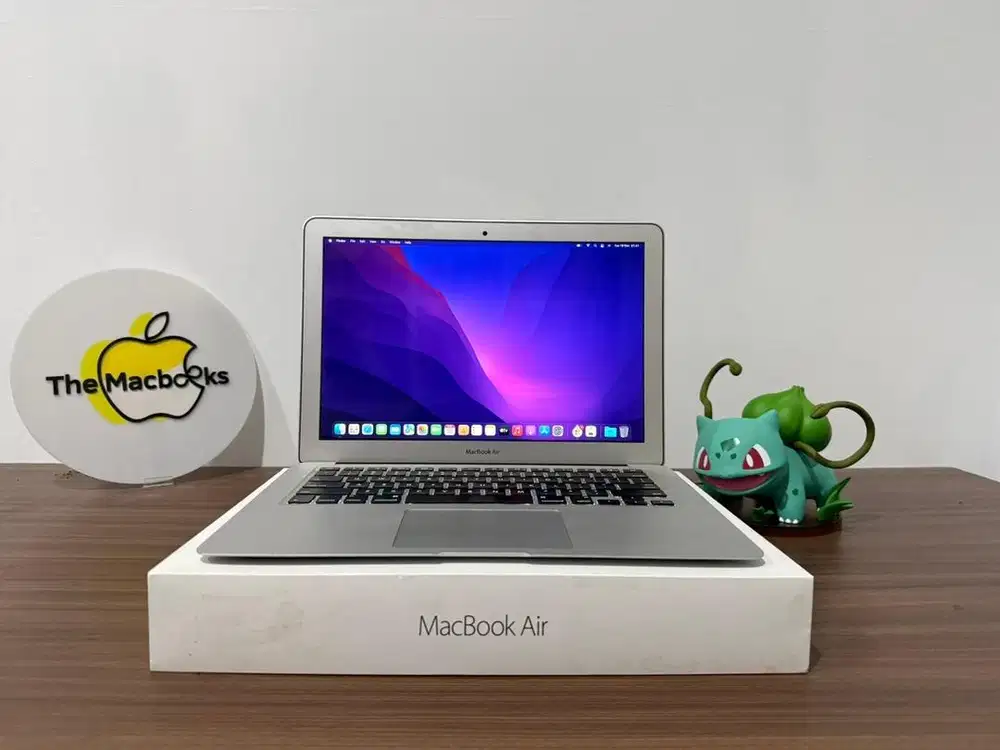 Macbook Air Early 2015 MMGF2 core i5 Ram 8gb Ssd 128gn 13 inch Fullset