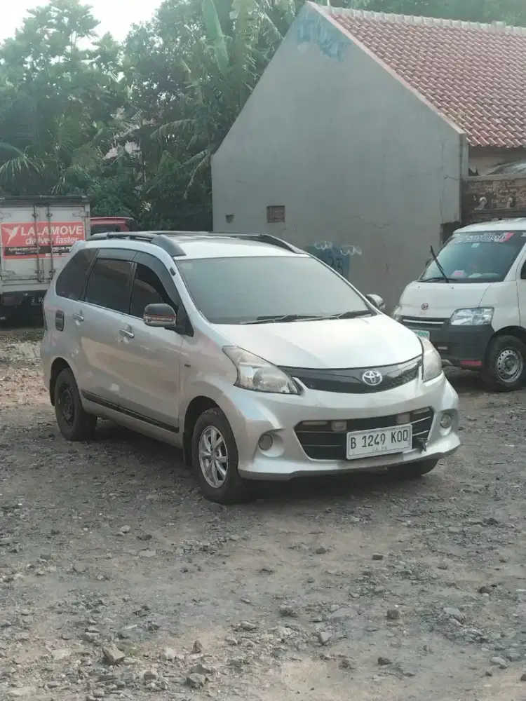 Jual avanza 2013