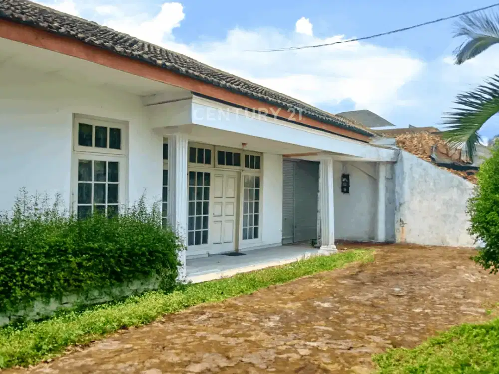 Rumah Luas Dekat Alun Alun Kota Purwokerto Bisa Untuk Kantor