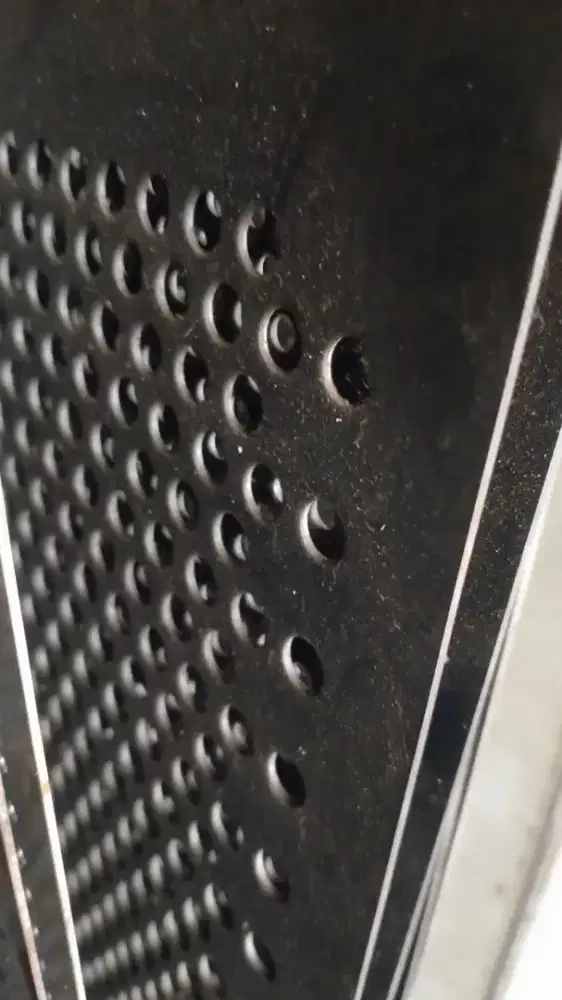 Lowongan Helper toko baja