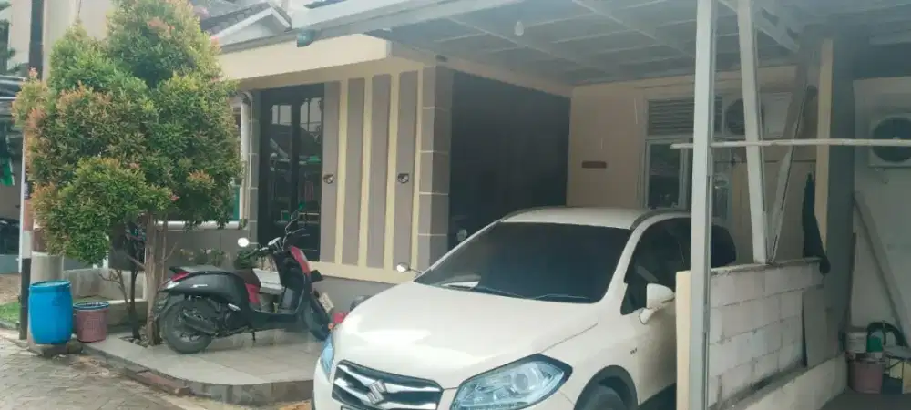 Jual rumah dekat Lippo