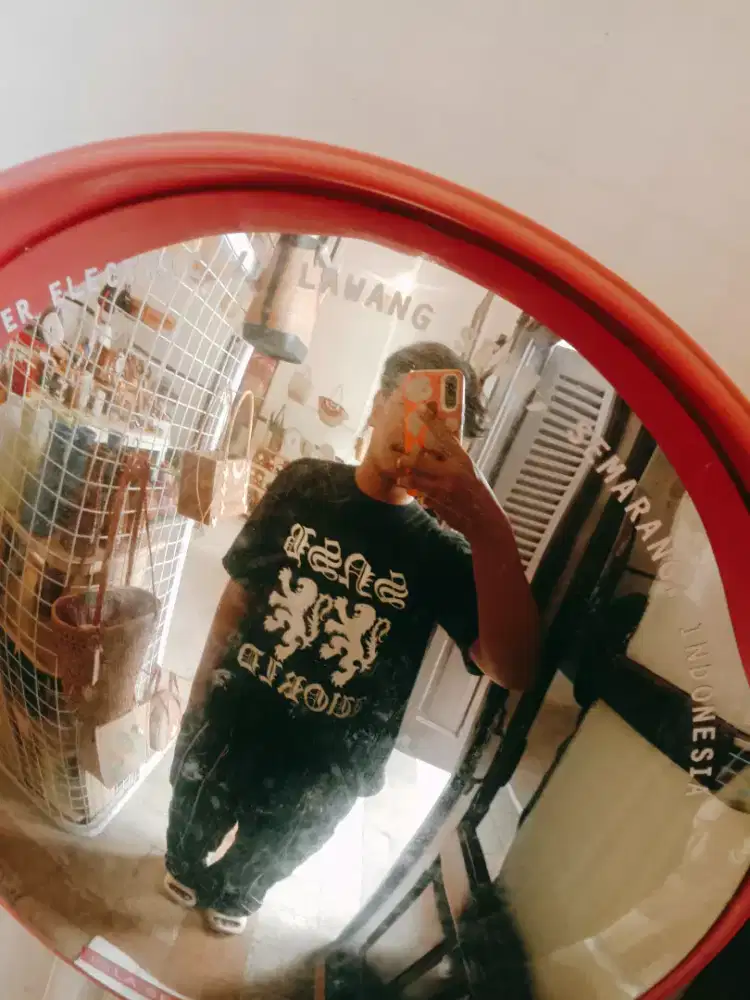 Mencari lowongan pekerjaan