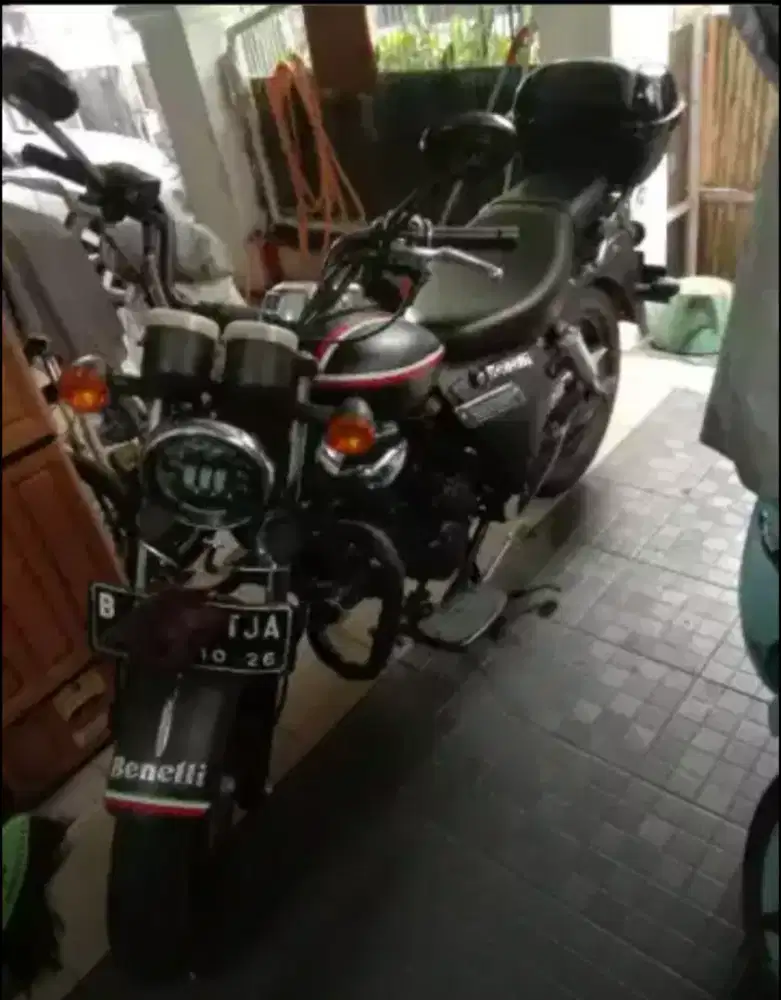 dijual benelli motobi efi 200 touring