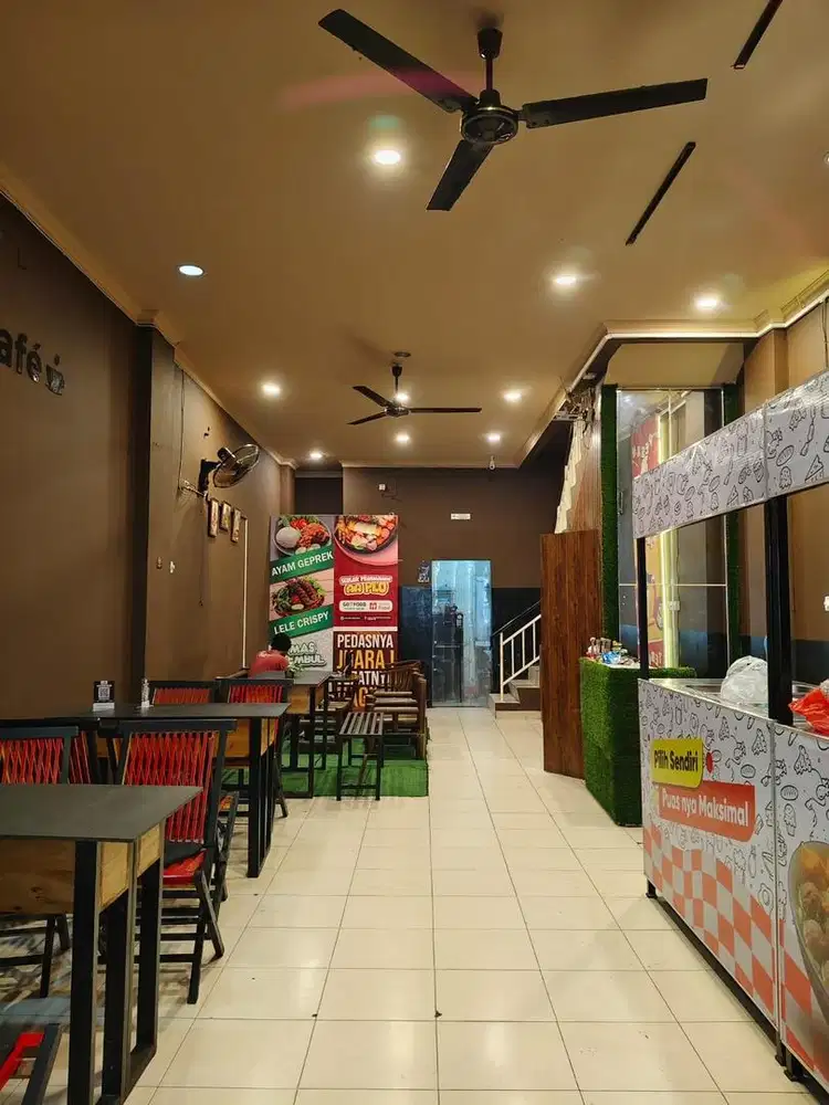 Dibutuhkan tukang masak