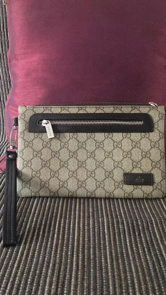 Gucci clutch bag