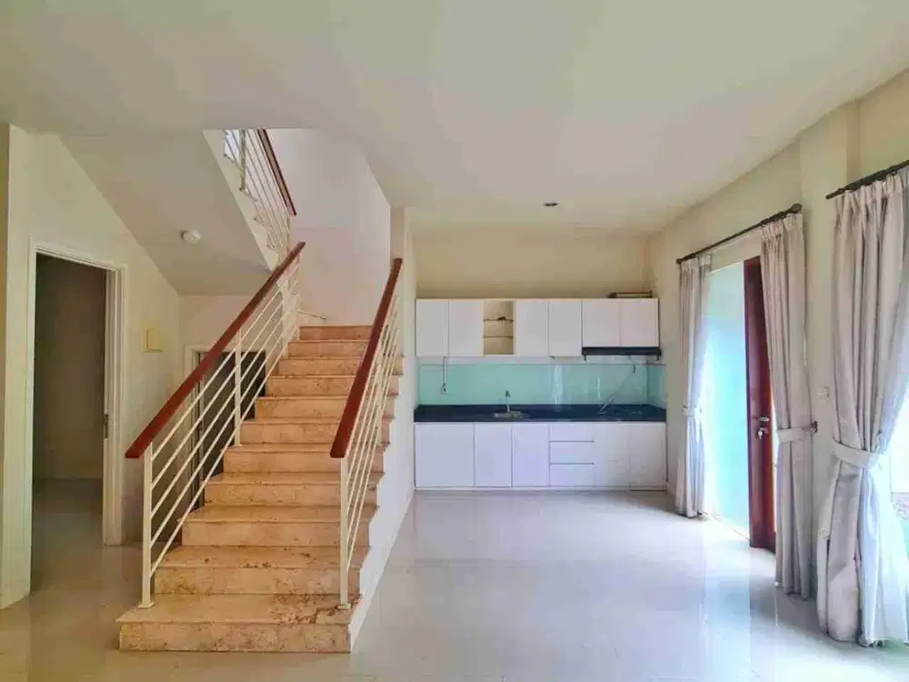 Precium Simatupang jual cepat, lokasi premium, rumah Lux