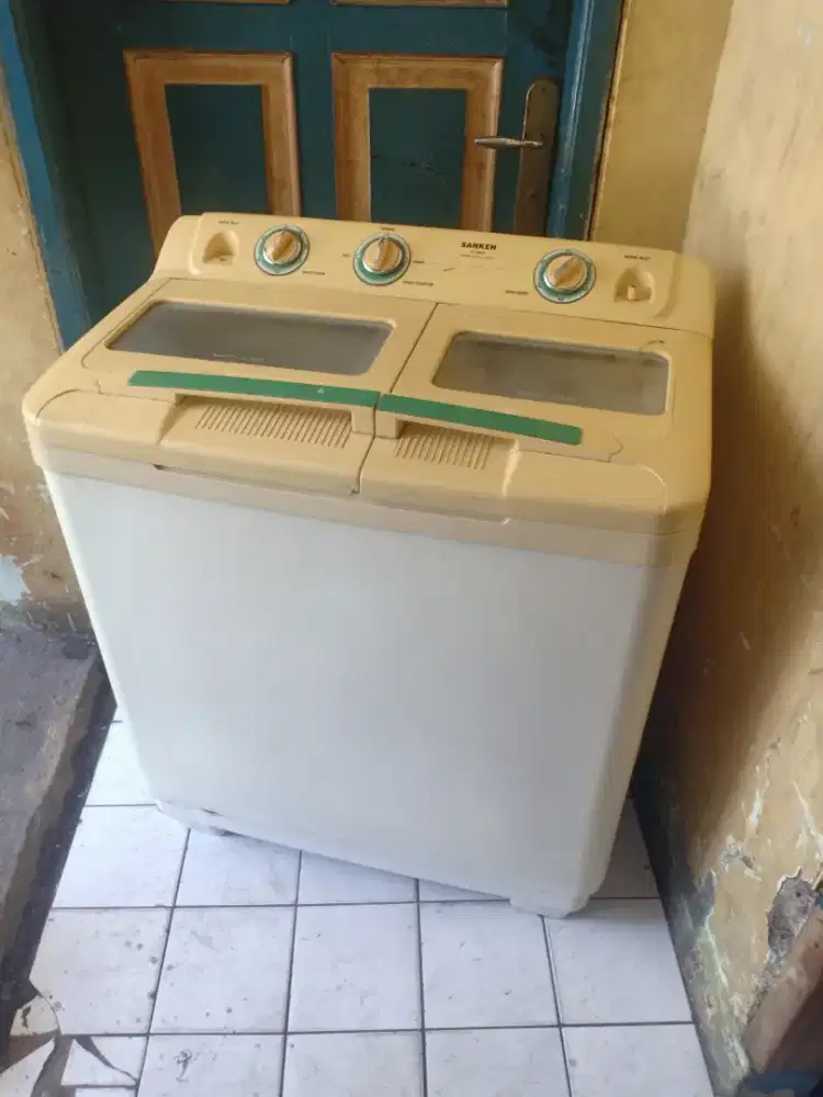 Jual mesin cuci Sanken kapasitas 10 kg mesin ori bisa di antar