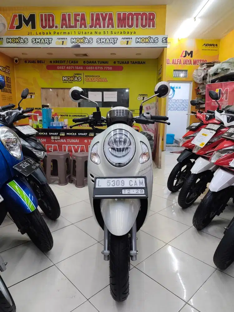 Honda Scoopy prestige tahun 2023