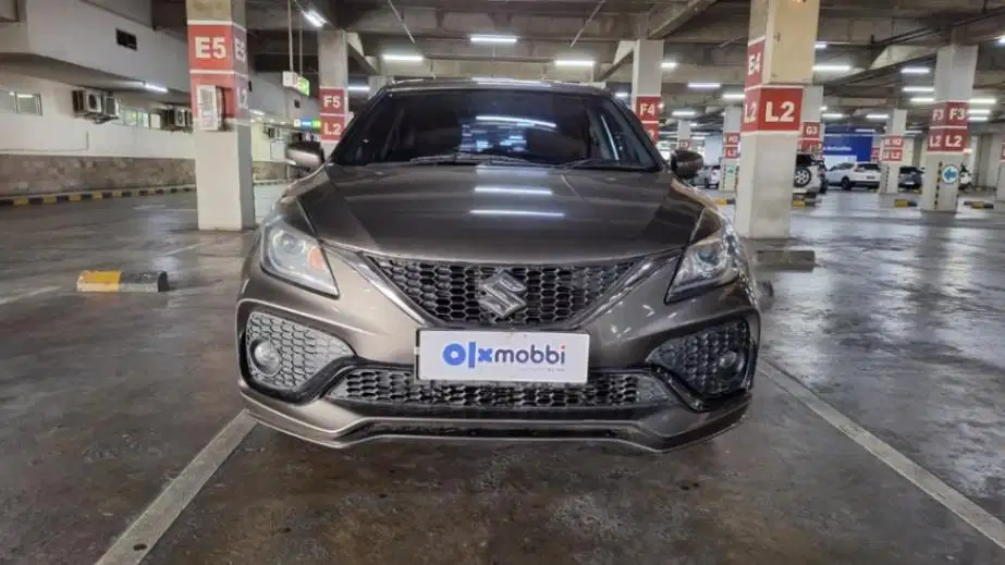 DP Rendah  9JT Suzuki Baleno 1.4 Bensin-MT 2020 Abu