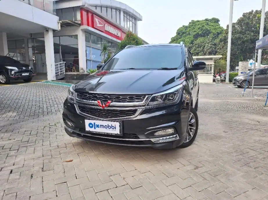 LOW DP Wuling Cortez 1.5 LT Lux Bensin-AT 2021 ZKS