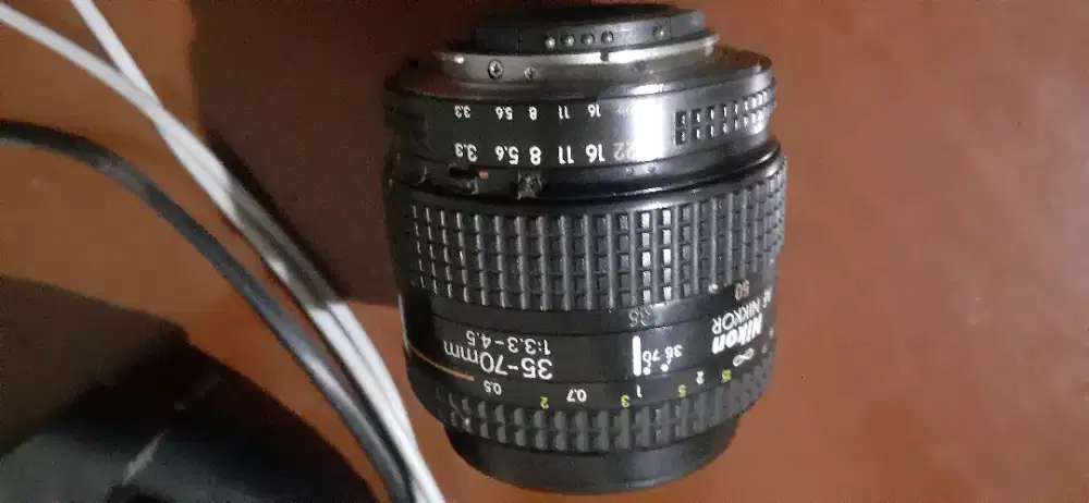 Bismilah jual cepat lensa nikon 35.70 nornal