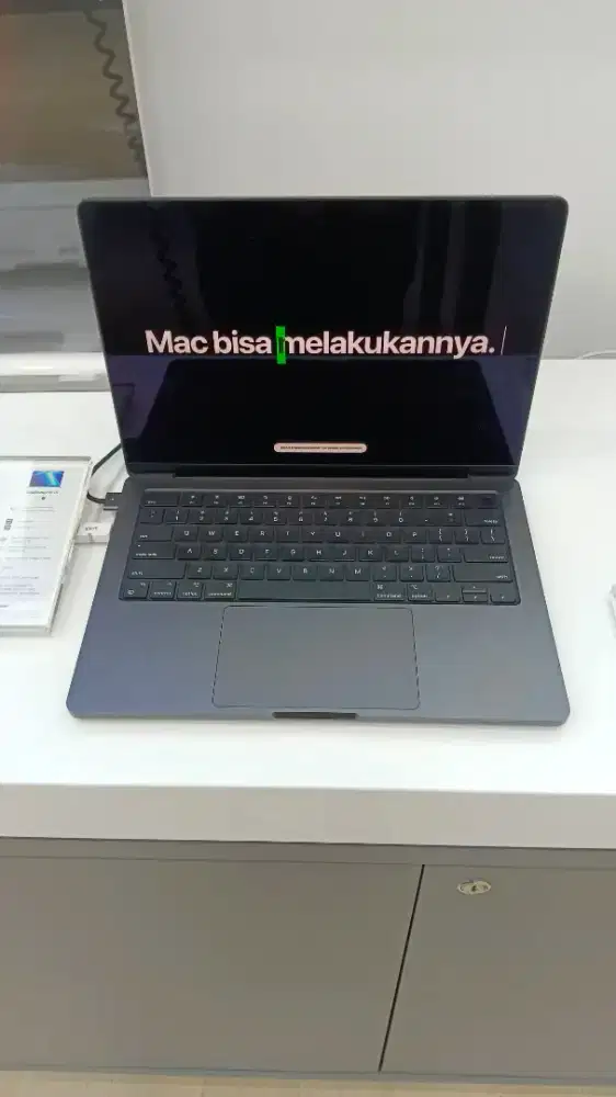 KREDIT MACBOOK PRO 14 M4 CICILAN 0% TANPA CREDIT CARD