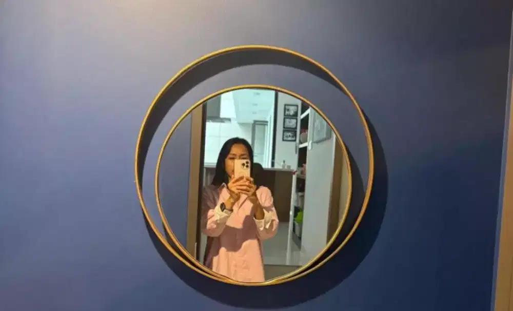 Cermin besi 60 cm 
Harga beli 1,2