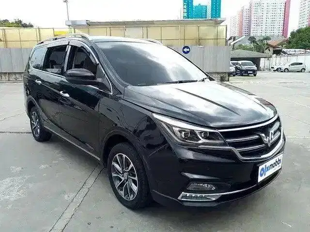 TERMURAH Wuling Cortez 1.8 L Lux Plus Bensin-AT 2018 BZX B