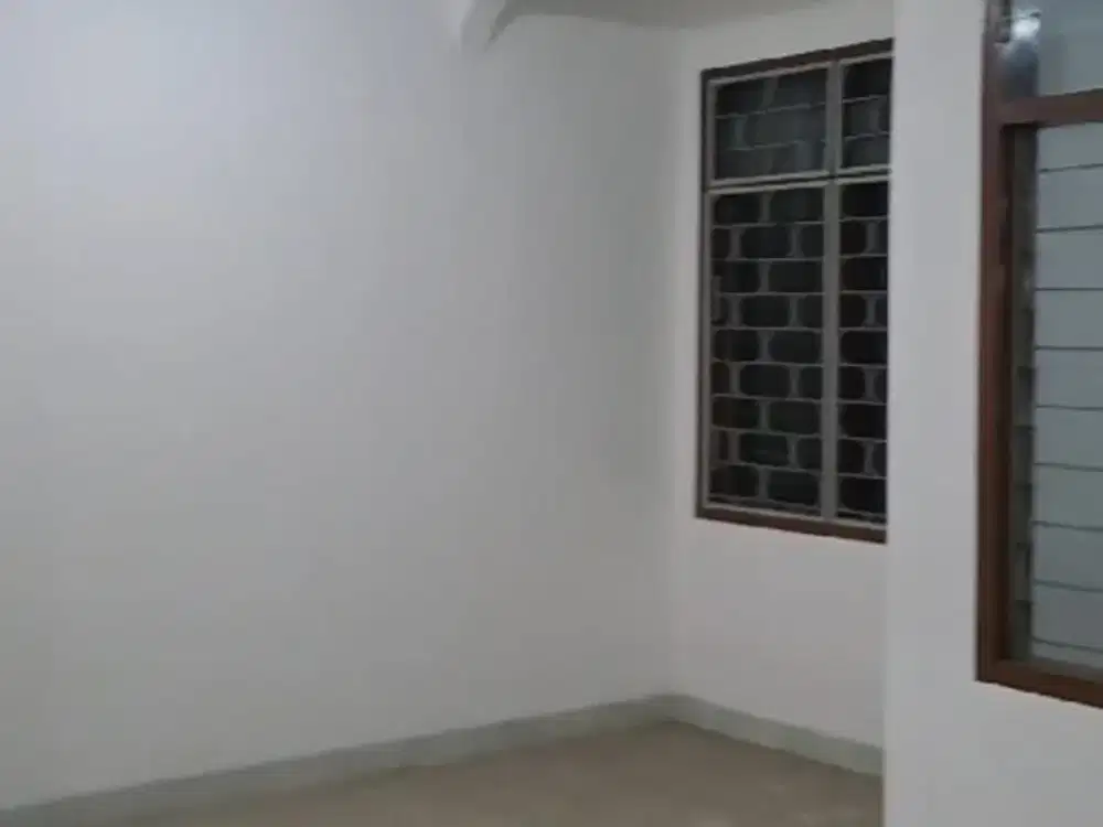 DISEWAKAN RUMAH SAYAP SUDIRMAN BANDUNG S