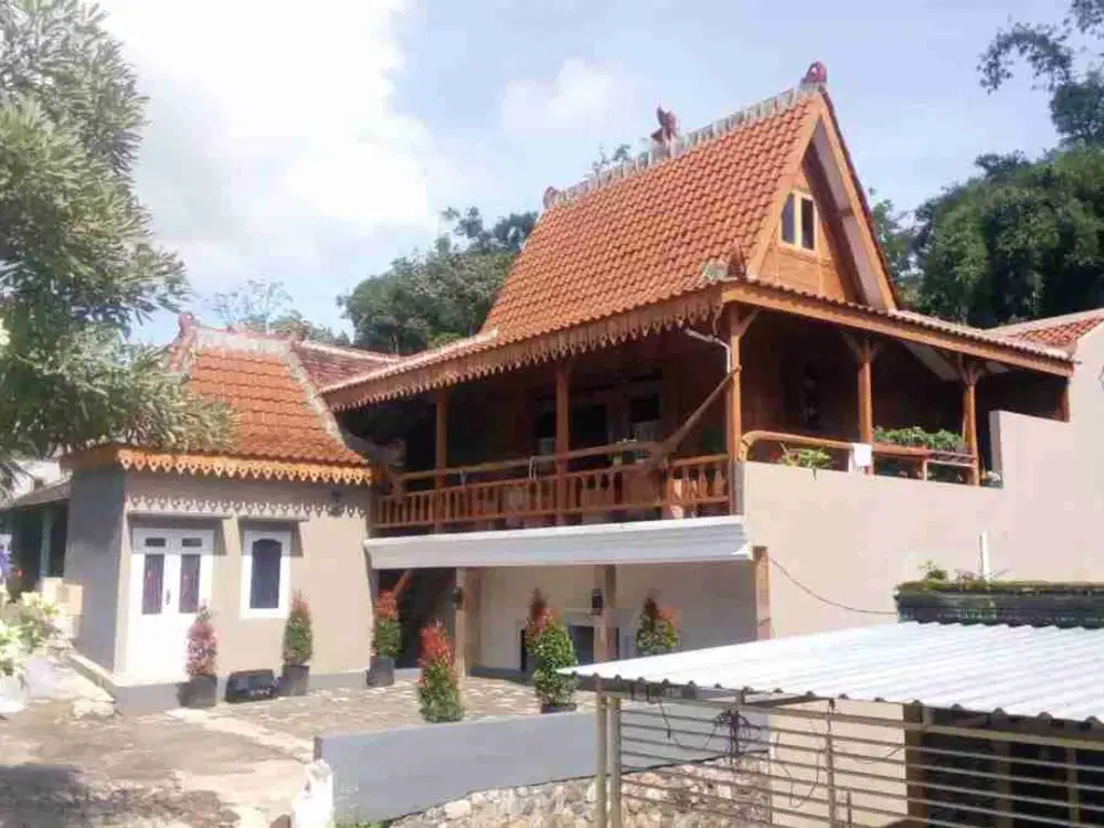 Dijual villa dekat bns