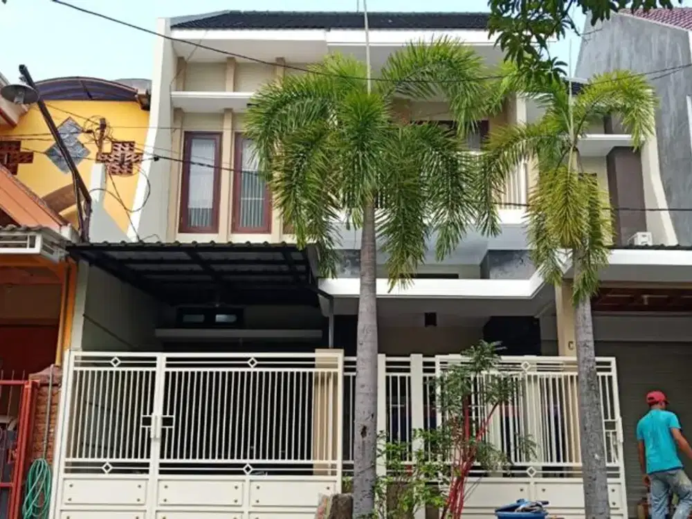 COCOK UNTUK MUSLIM Dijual Rumah Pondok Wage Indah Taman Sidoarjo Bangunan 2 Lantai