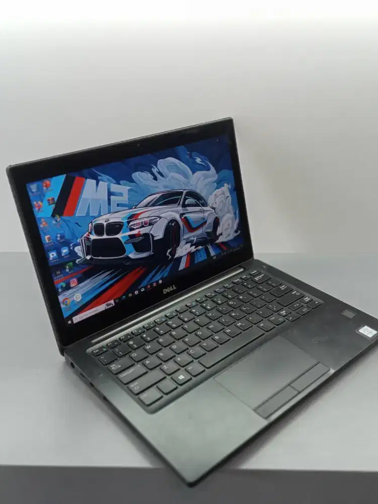 Dell latitude  layar sentuh core i5