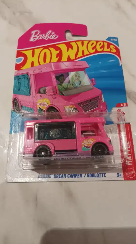 Hotwheels Barbie Dream Camper