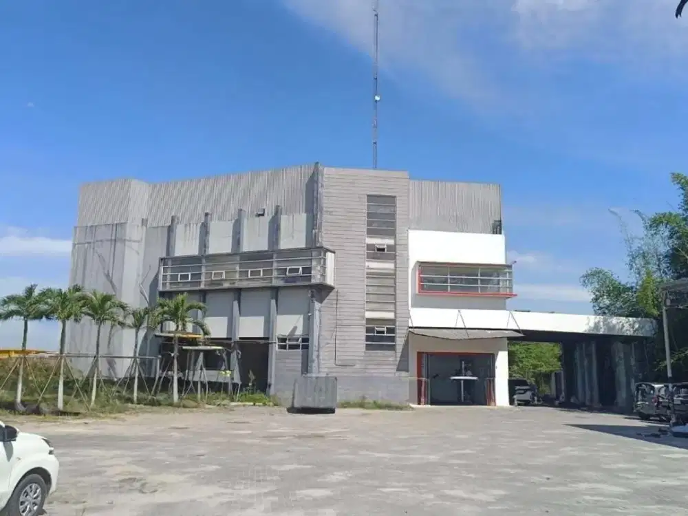 Gudang dan kantor murah, siap pakai tengah kota Pekanbaru Jalan Tuanku Tambusai / Nangka Pekanbaru