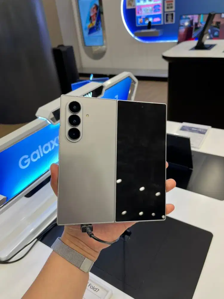 Samsung zfold7 free buds3fe