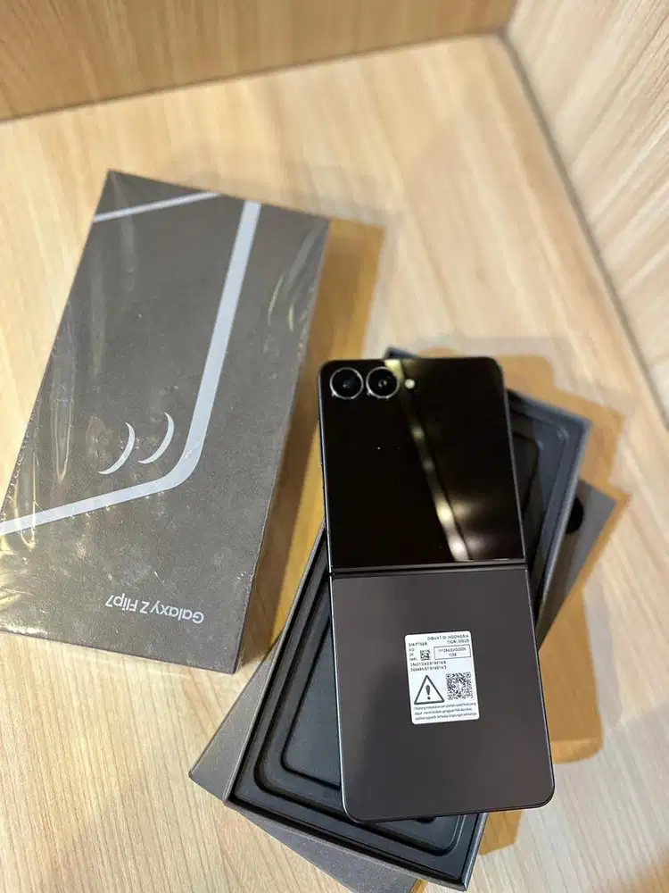 Samsung Galaxy Z Flip 7 5G