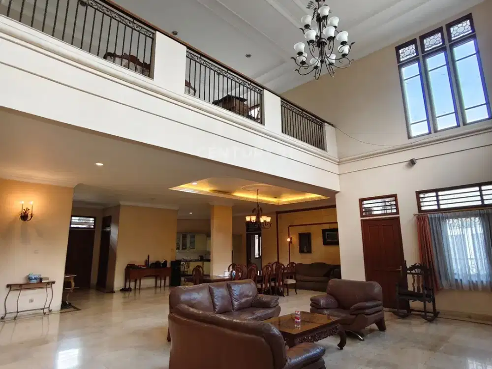 Dijual Rumah Luas Dengan Bangunan Mewah Di Jaksel Gk17336