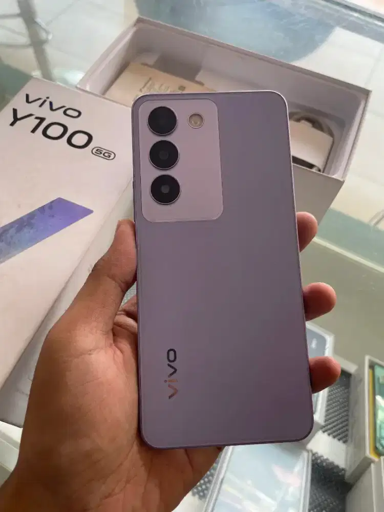 SECOND VIVO Y100 5G 8/256 (NET)