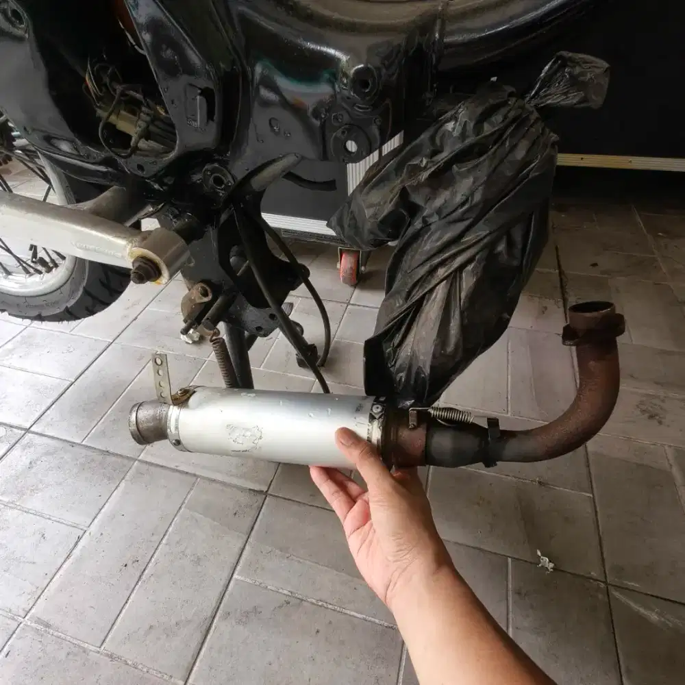 knalpot kolong honda suzuki yamaha kawasaki undercowl asesoris bengkel