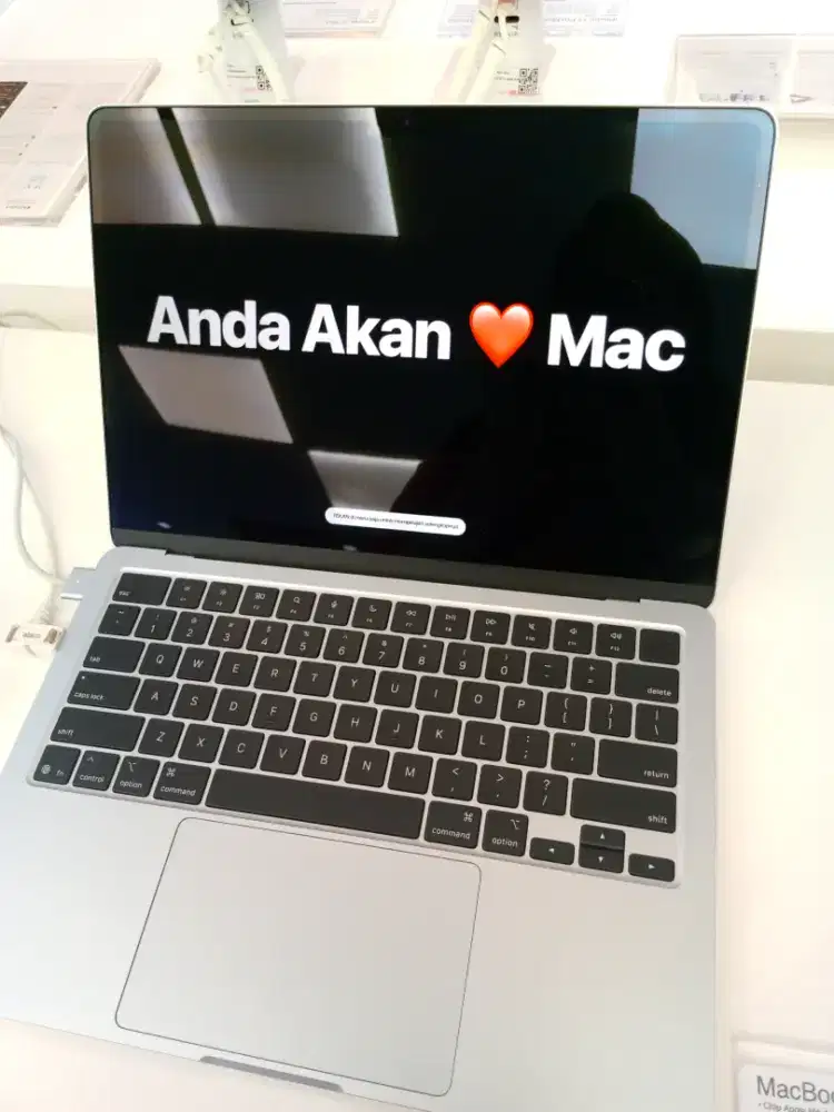 MacBook Air 16/256 Segampang itu cicilan di Homecredit