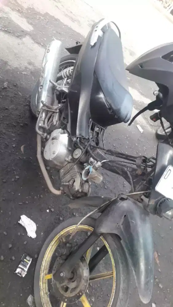 Dijual motor honda karisma,tt/bt,sama matik,