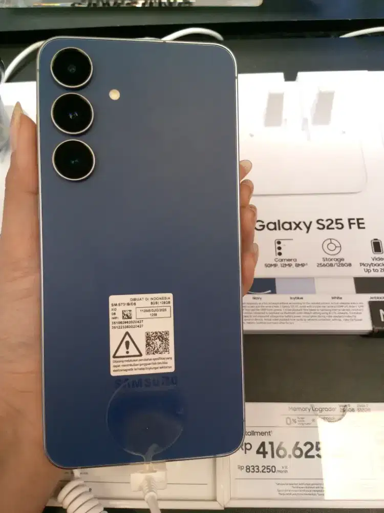 Samsung Galaxy S25 FE Segampang itu cicilan di Homecredit