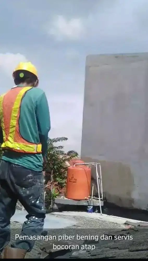 Jasa tukang bangunan harian maupun borongan