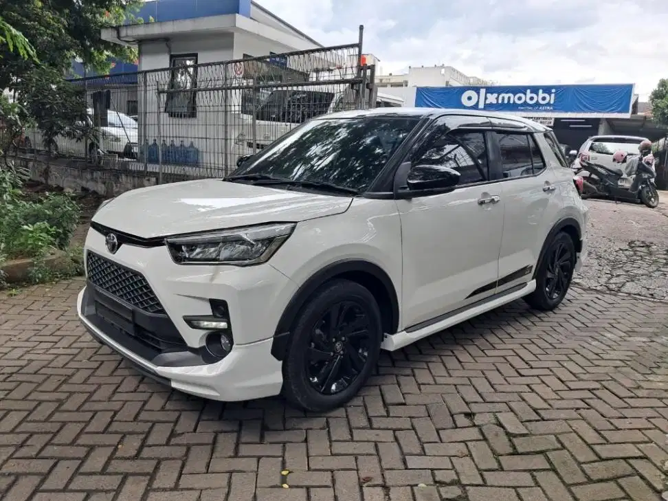 [OLXmobbi] Toyota Raize 1.0 T GR SPORT TSS Two Tone Bensin-AT 2021