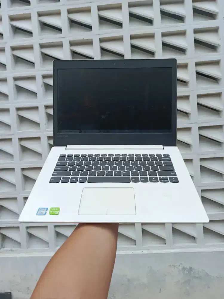 Lenovo Ideapad 320-14IKB Intel Core i5 Kabylike Gen 7 Ssd 512Gb