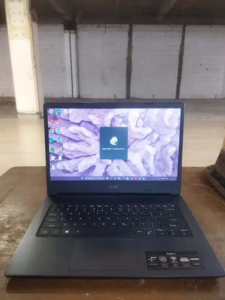 Acer Aspire 3 A314-22
AMD 3020e
Ram 4gb
SSD 256gb
14inc