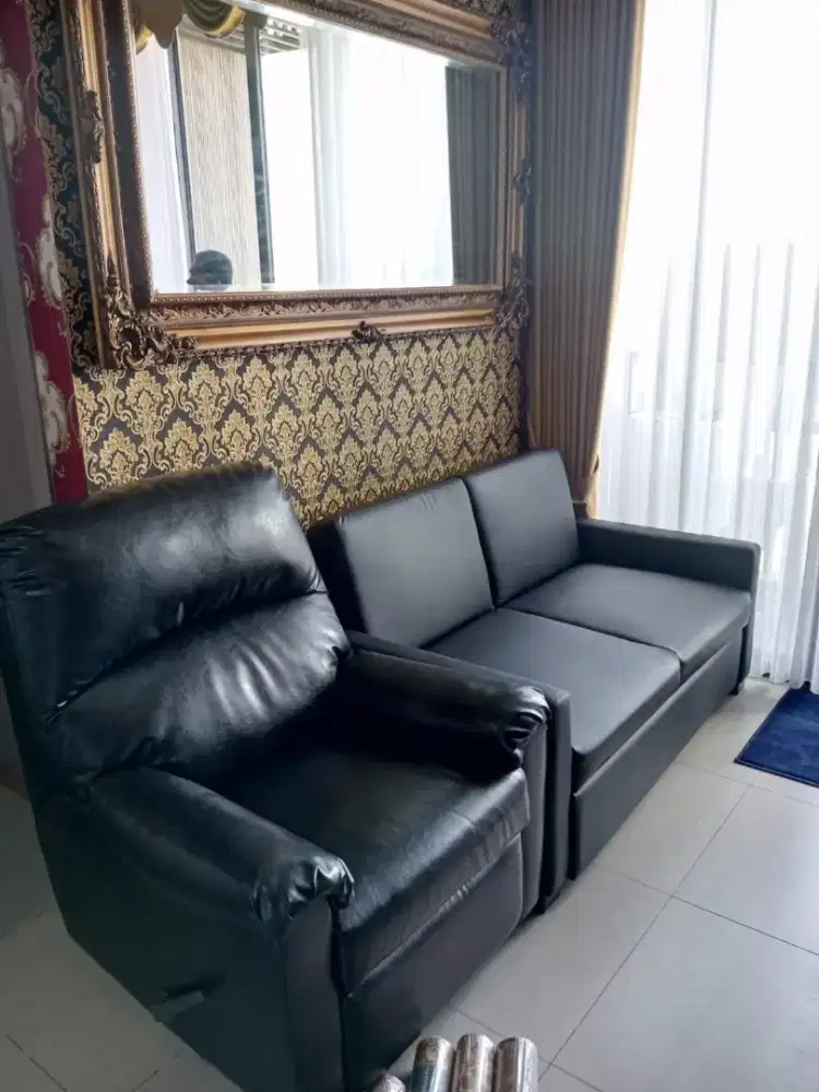 Sofa Informa 99% Masih Bagus