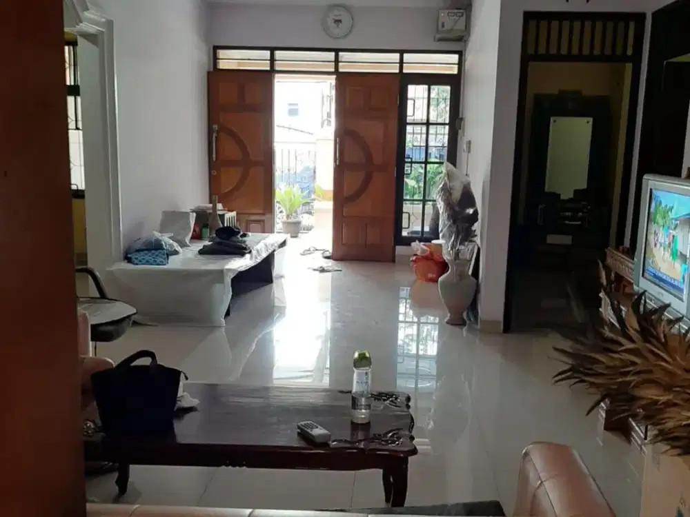 dijual rumah siap huni citra 1 kalideres
