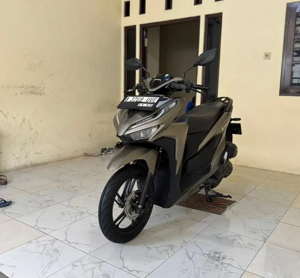 Honda Vario 150 Keyless CBS ISS MULUSSS Pajak Hidup Panjang