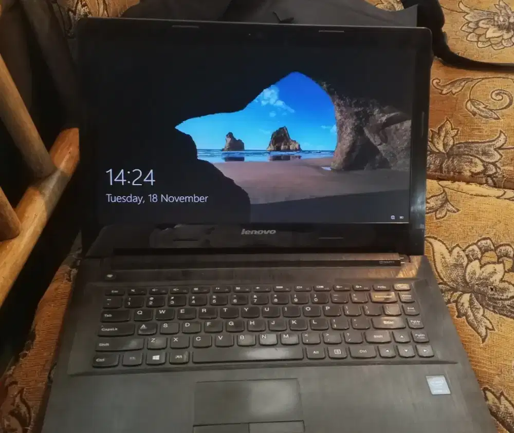 Lenovo 8gb /128