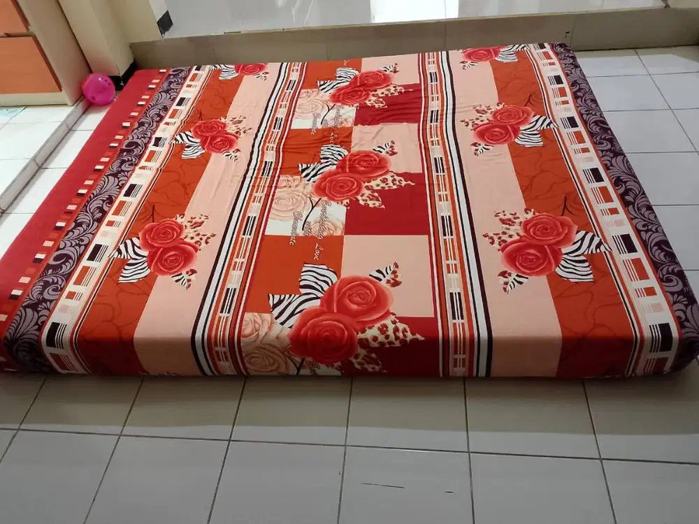 kasur busa bekas, kondisi bagus, 1.6m x 2m tebal 18cm