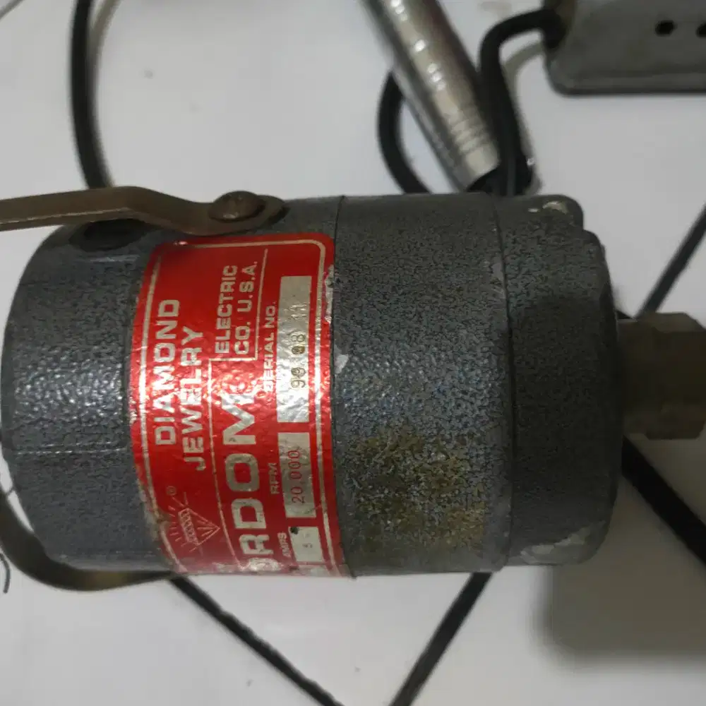 Bor gantung VORDOM USA