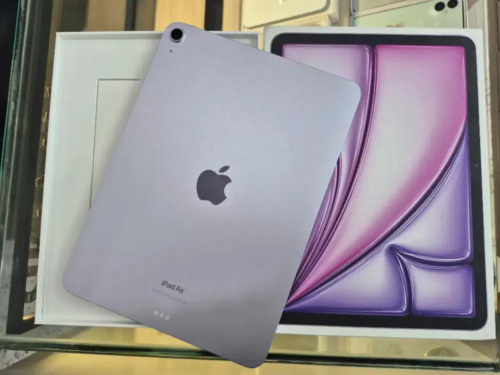 iPad Air M2 128GB ex iBox like new