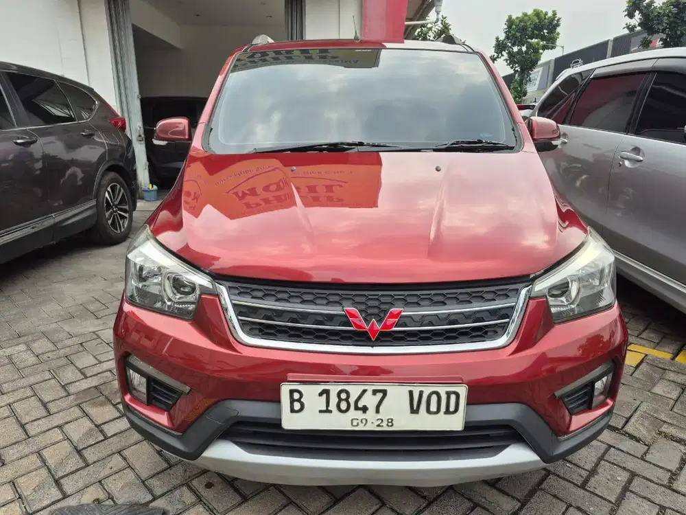 WULING CONFERO S 1.5C MT