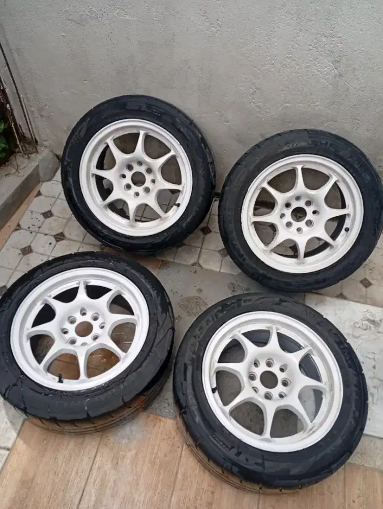 Velg 15 weddsport tc05 pcd 4x114/100 ban champiro sx2